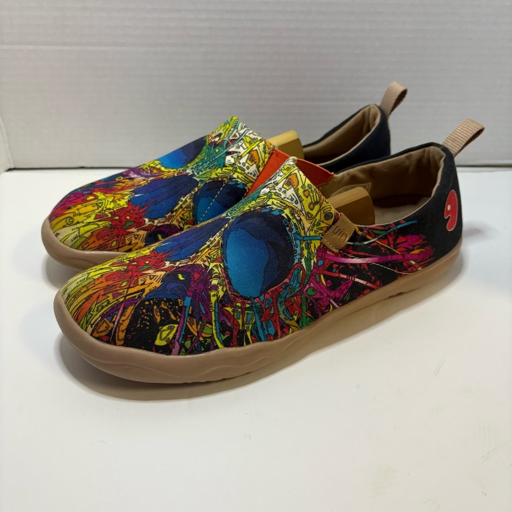 UIN Shoes